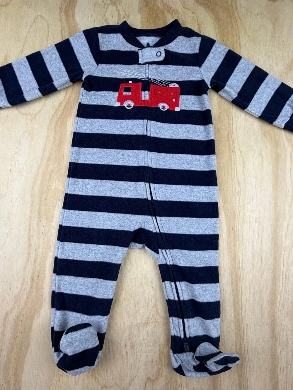 Carter’s Baby Boy Fleece Footed Pajamas 9 Months Fire Truck Zip-Up Sleep & Play